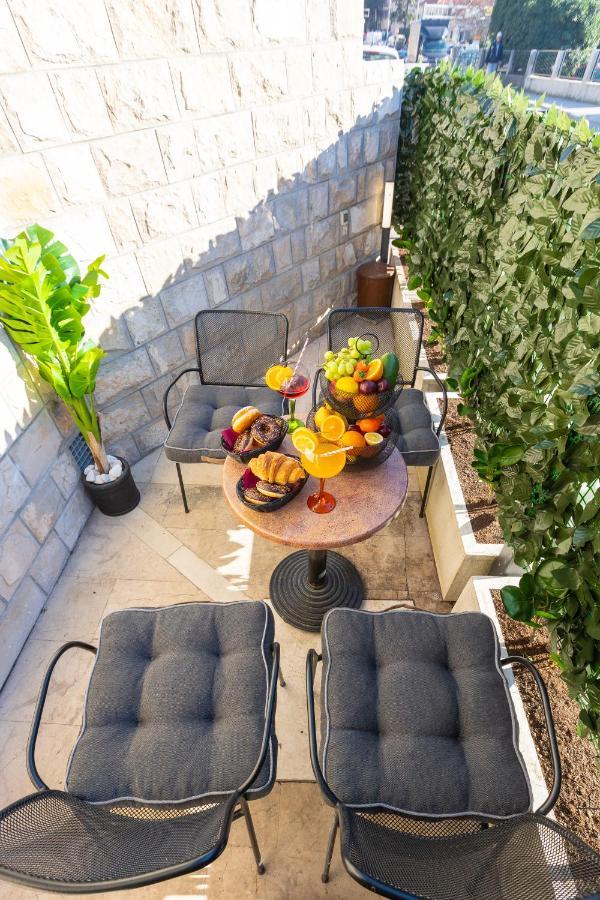 Apartment By The Way Hot Tub And Free Parking Dubrovnik Bagian luar foto